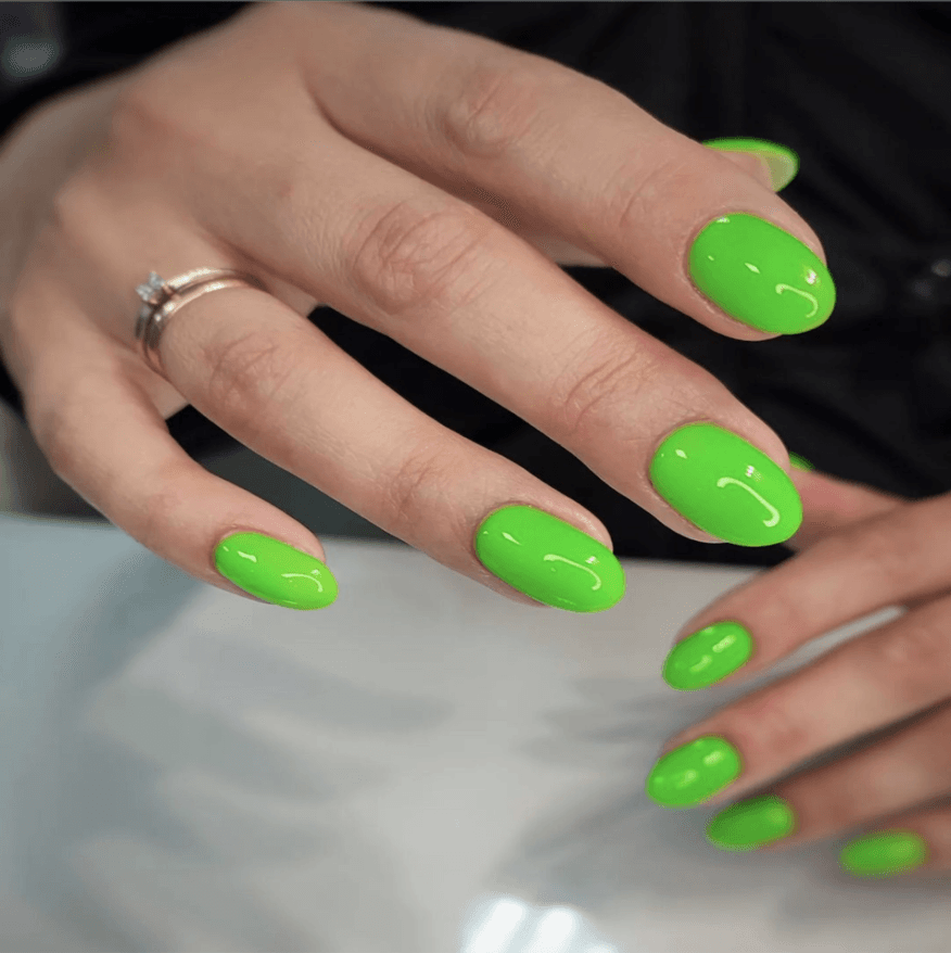 nail-design-bright